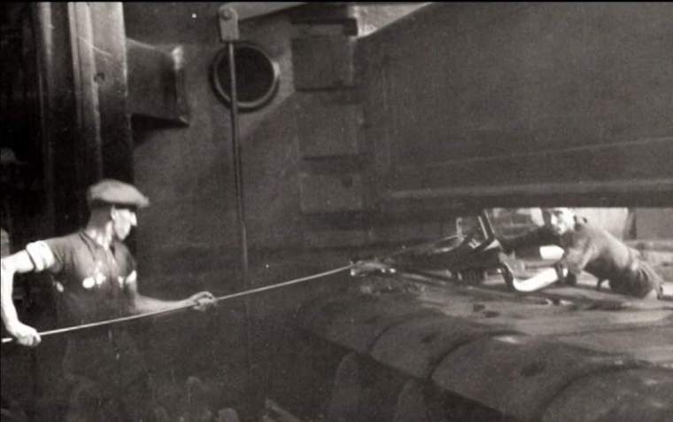 900 operaio by IVESER for M♡DOC - 5